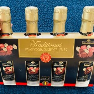 Delafaille Traditional Fancy Cocoa Dusted Truffles